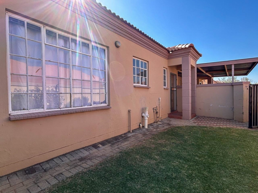 3 Bedroom Property for Sale in Baillie Park North West